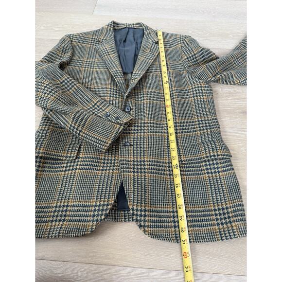 Vintage Brown and Black Plaid Blazer - Picture 7 of 8